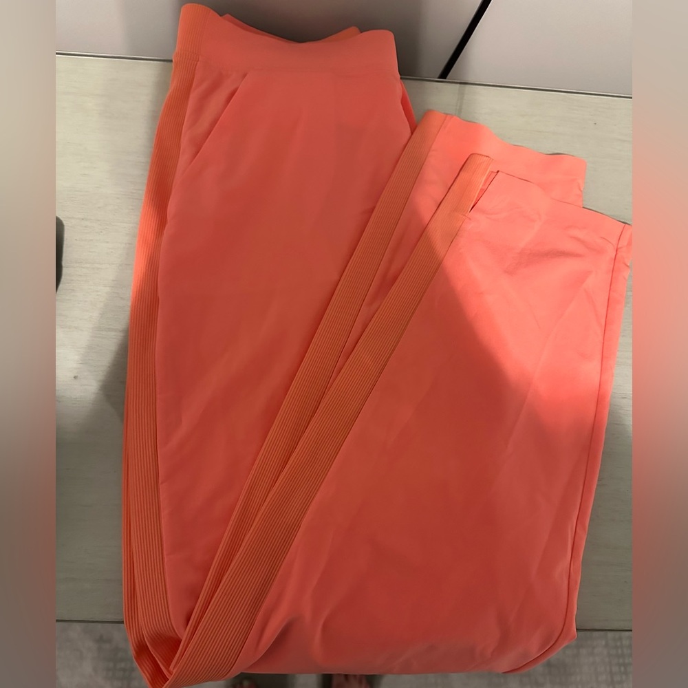 Women”s Athleta Brooklyn ankle pant